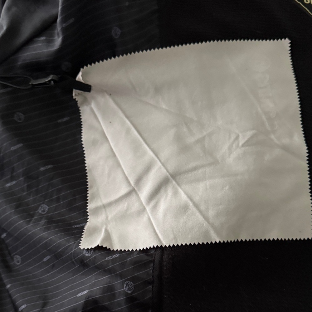 Sunice Men's Light Gray Performance Jacket - image 7